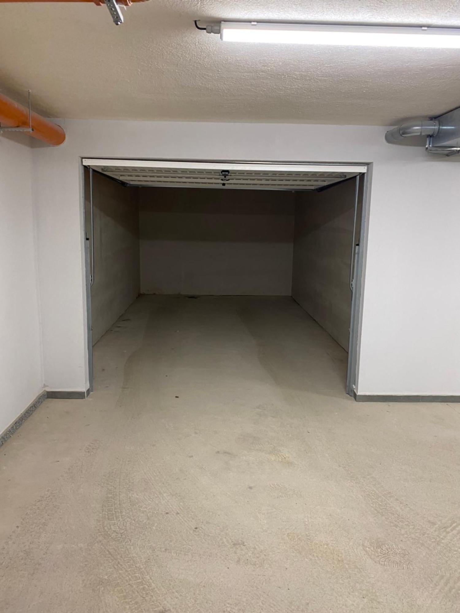 Apartemen Miami A Lovely Center 2 Bedrooms With Private Parking *